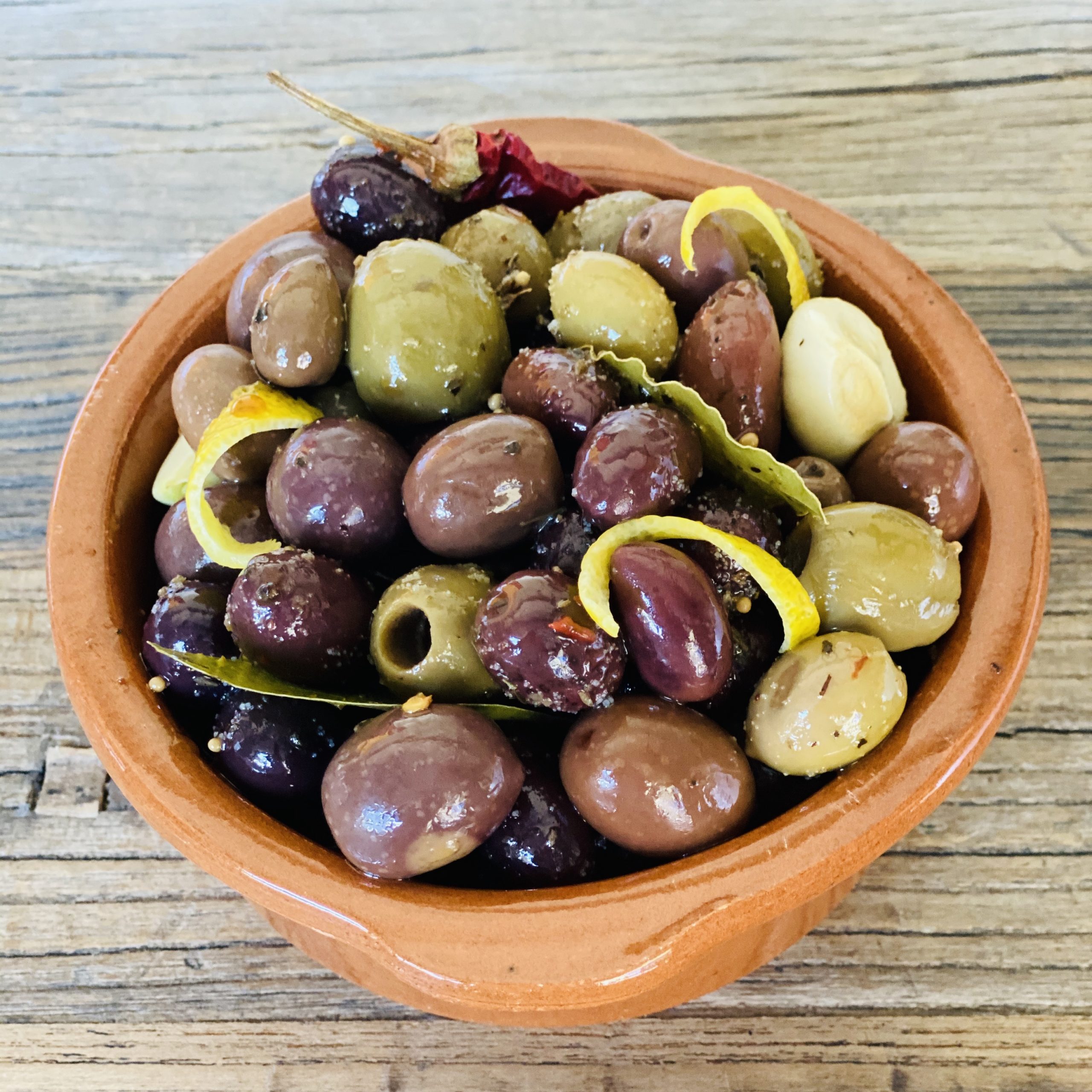 Speedy Marinated Olives